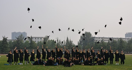 Best Scholarships for Underrepresented Majors